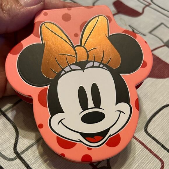 NWT/NIB Revolution Disney’s Minnie Mouse - Picture 5 of 6